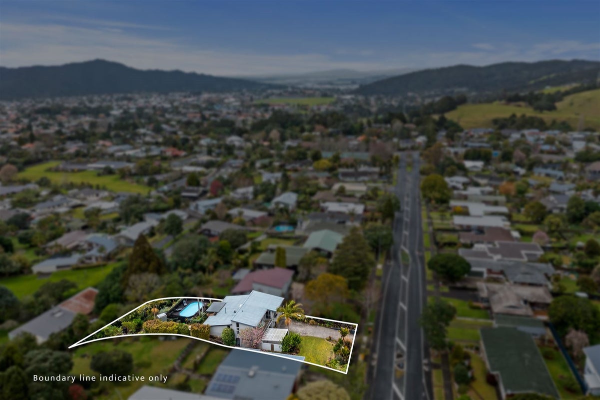 30 Fairway Drive, Kamo, Whangarei - Carousel 24