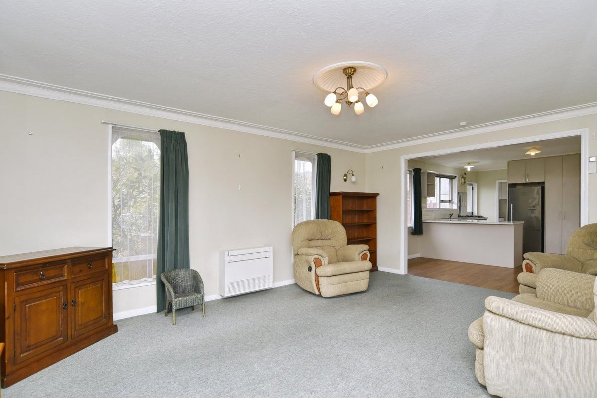 1/9 Juniper Place, Burnside, Christchurch - Carousel 2