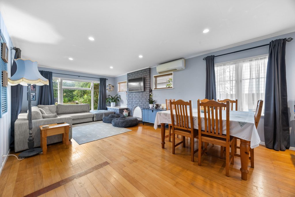 1/19 Ayr Road, Pakuranga, Auckland - Carousel 2