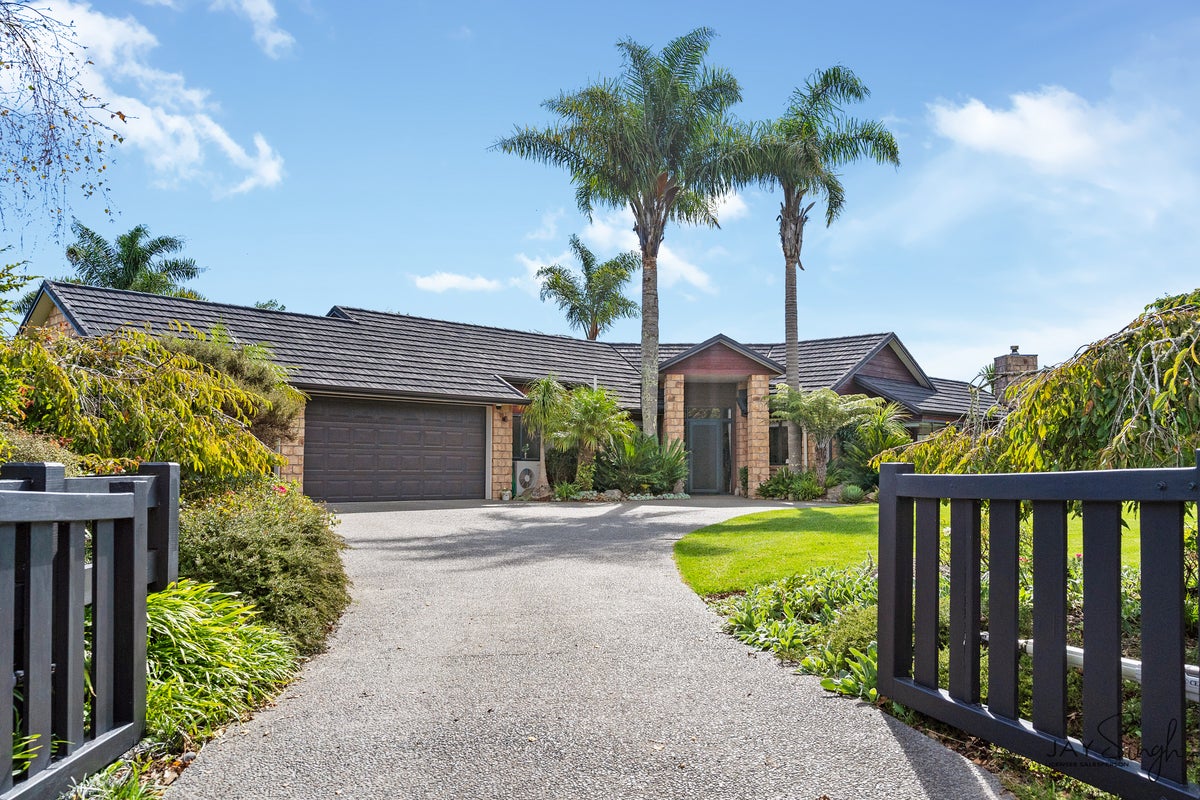 219 Mcnicol Road, Papakura - Carousel 2