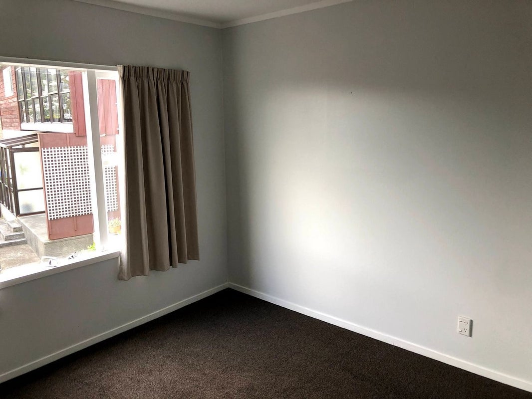 2/29 Winston Street, Crofton Downs, Wellington - Carousel 9