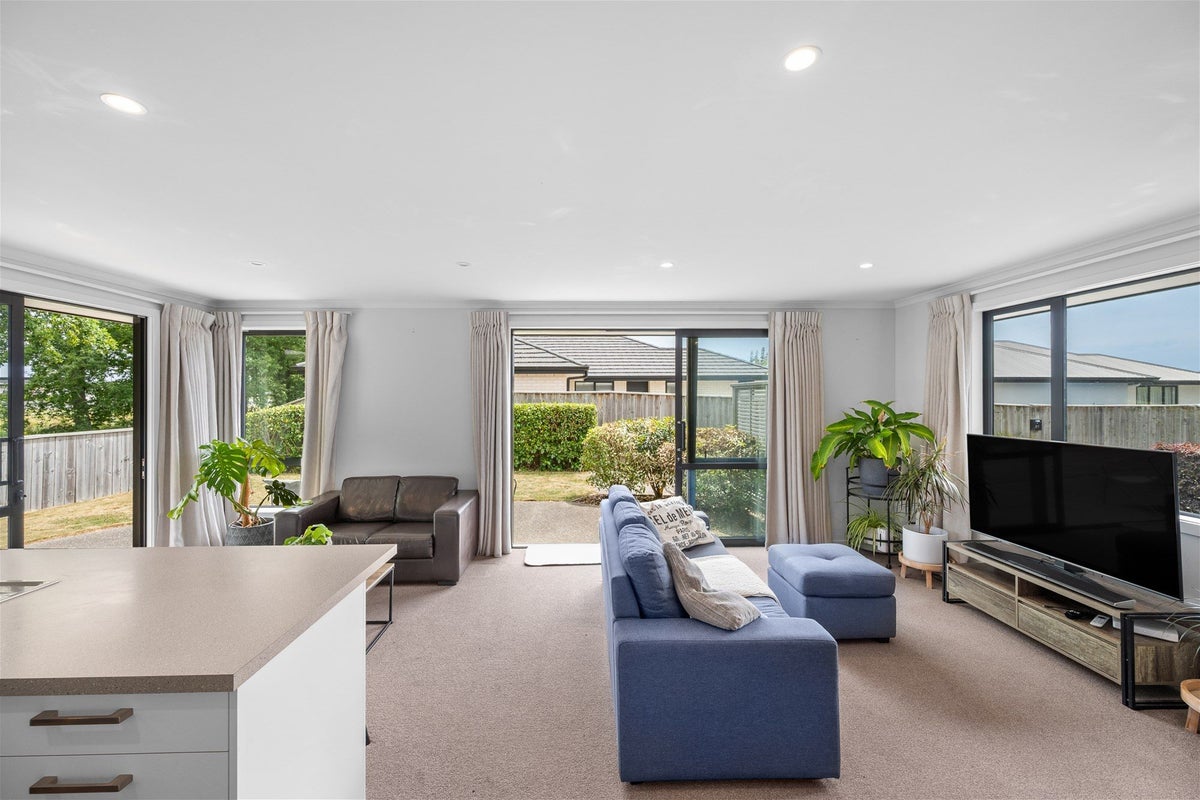 59 Malone CRES, Tasman - Carousel 1