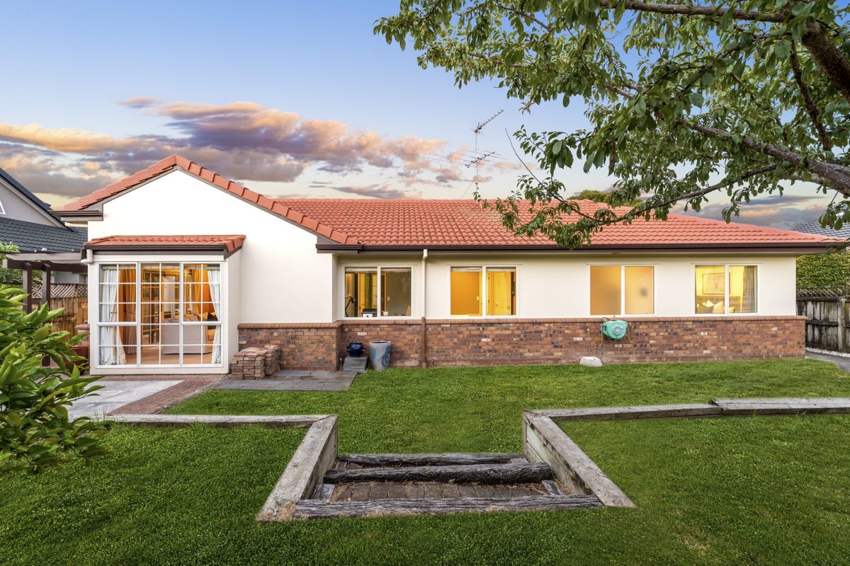 42 Harvest Drive, Henderson, Auckland - Carousel 2
