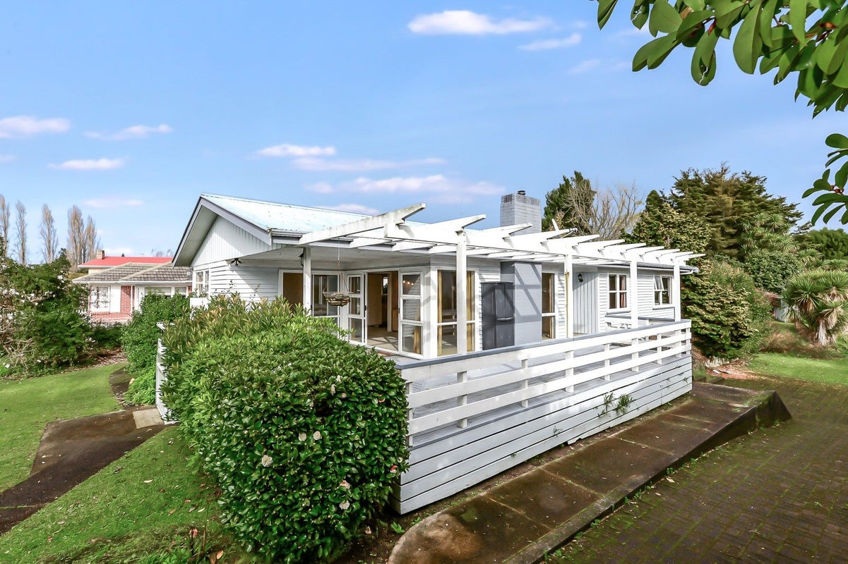 31 Wymer Terrace, Chartwell, Hamilton - Carousel 2