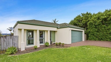 22 San Pedro Place, Henderson, Auckland - Carousel 1