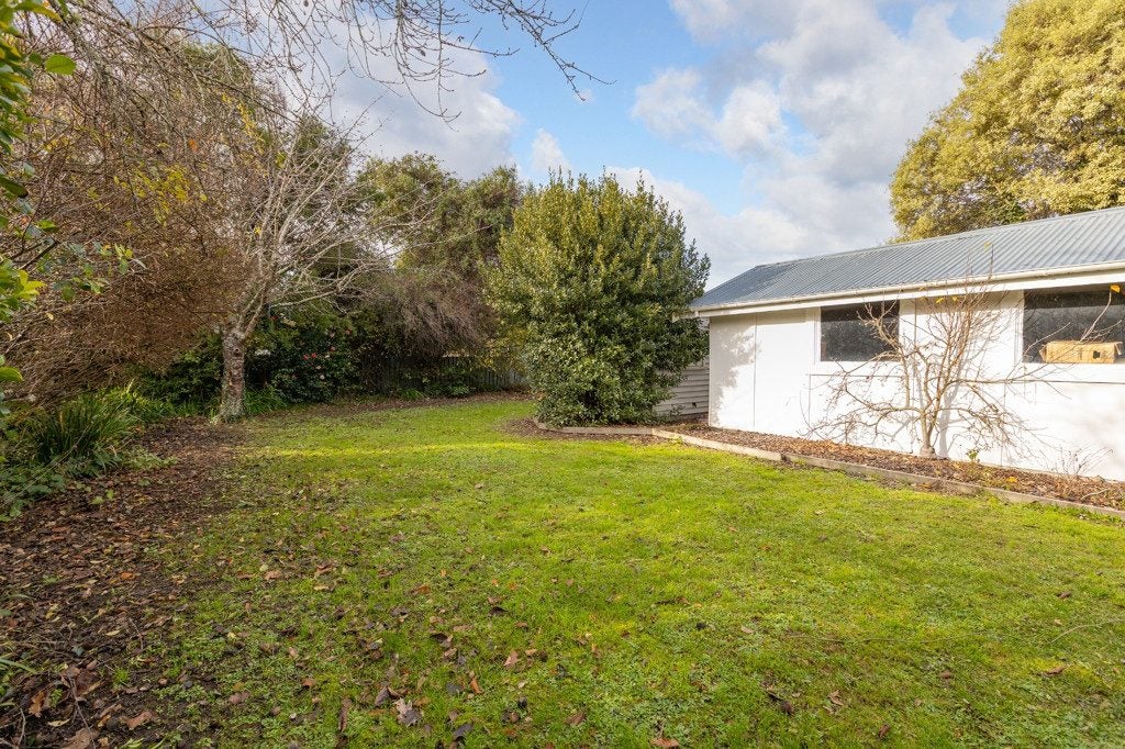 6 Kummer Crescent, Masterton - Carousel 13