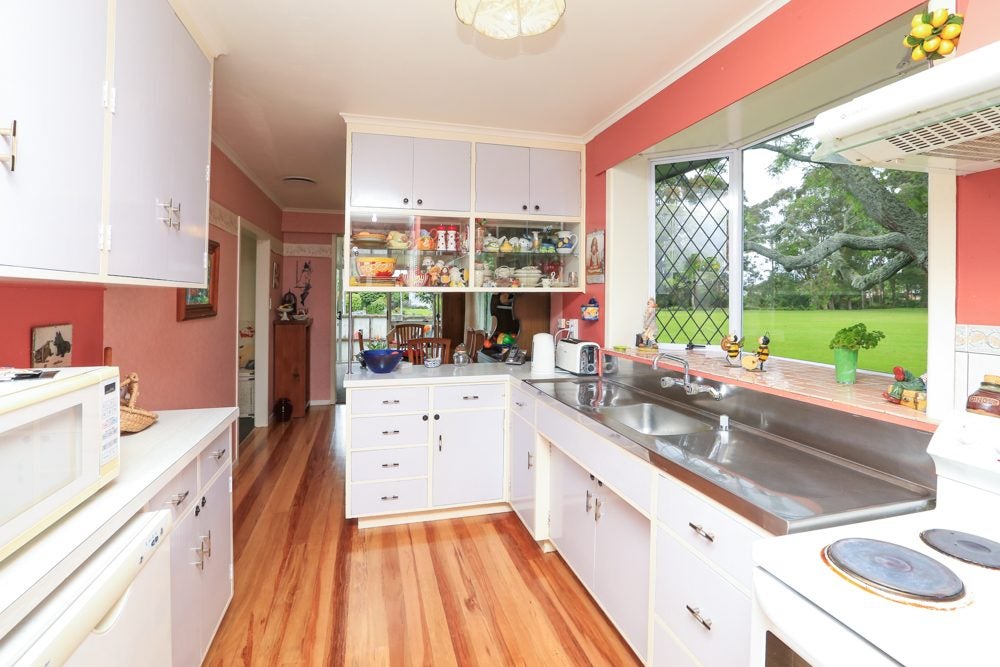 26 Te Anau Place, Glenview, Hamilton - Carousel 2