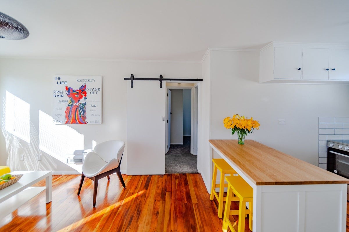 1/24 Addison Street, Onekawa, Napier - Carousel 1