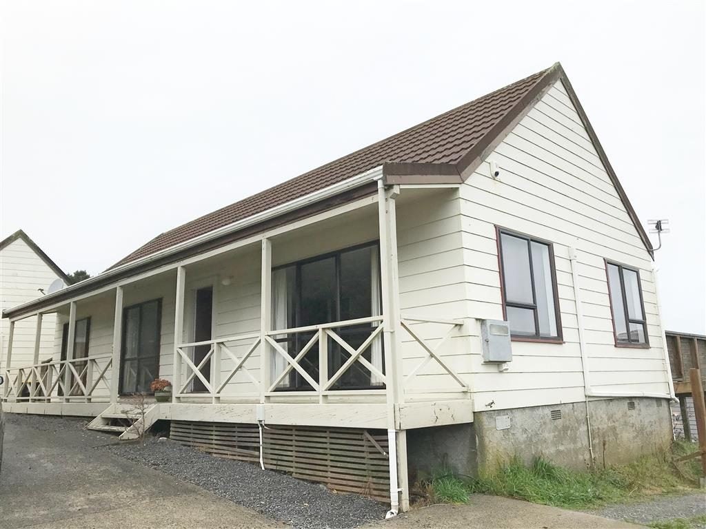 38 Dominica Crescent, Grenada Village, Wellington - Carousel 1