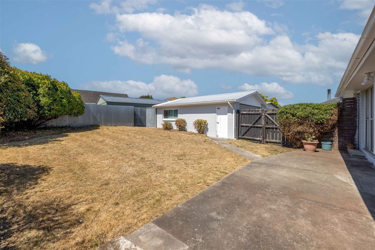 62 Sandown Crescent, Aranui, Christchurch - Carousel 14