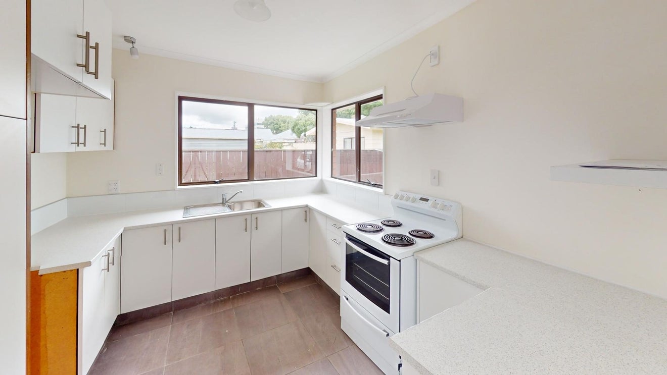 9A Rolleston Street, Hokowhitu, Palmerston North - Carousel 2