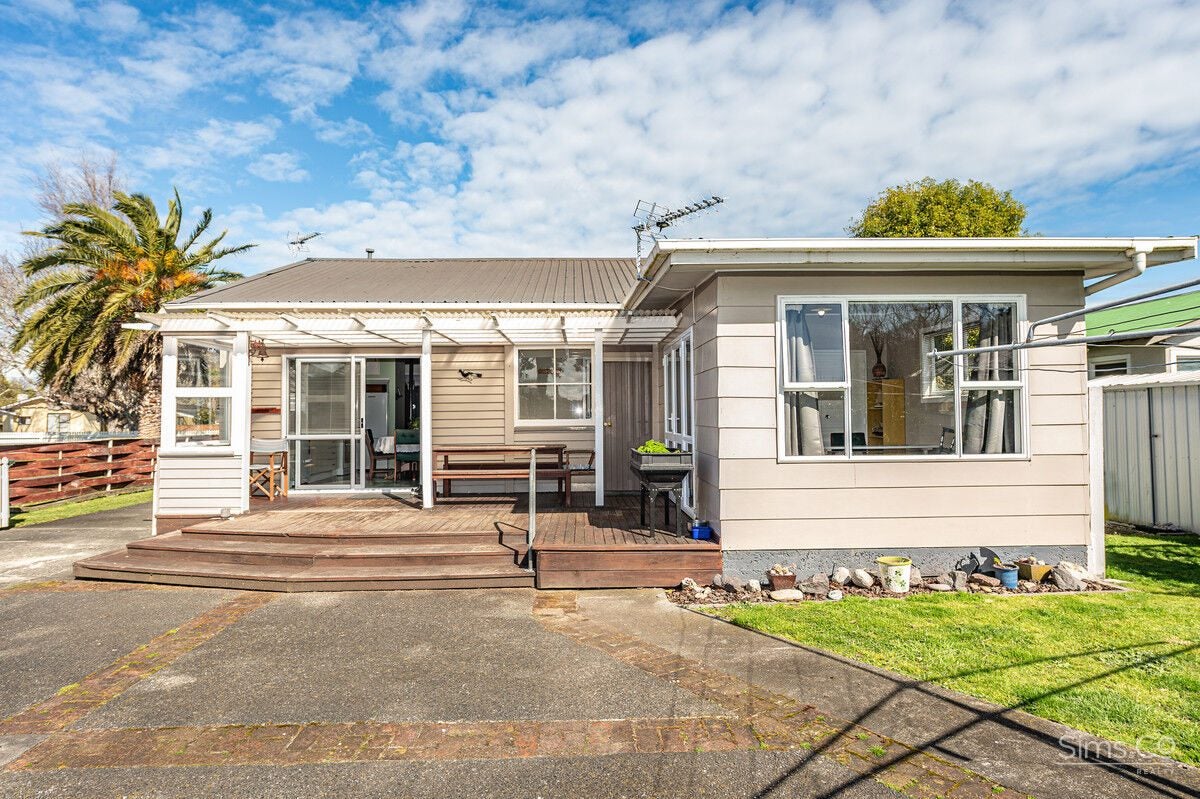 36 Stewart Street, Aramoho, Whanganui, Manawatu / Whanganui - Carousel 2