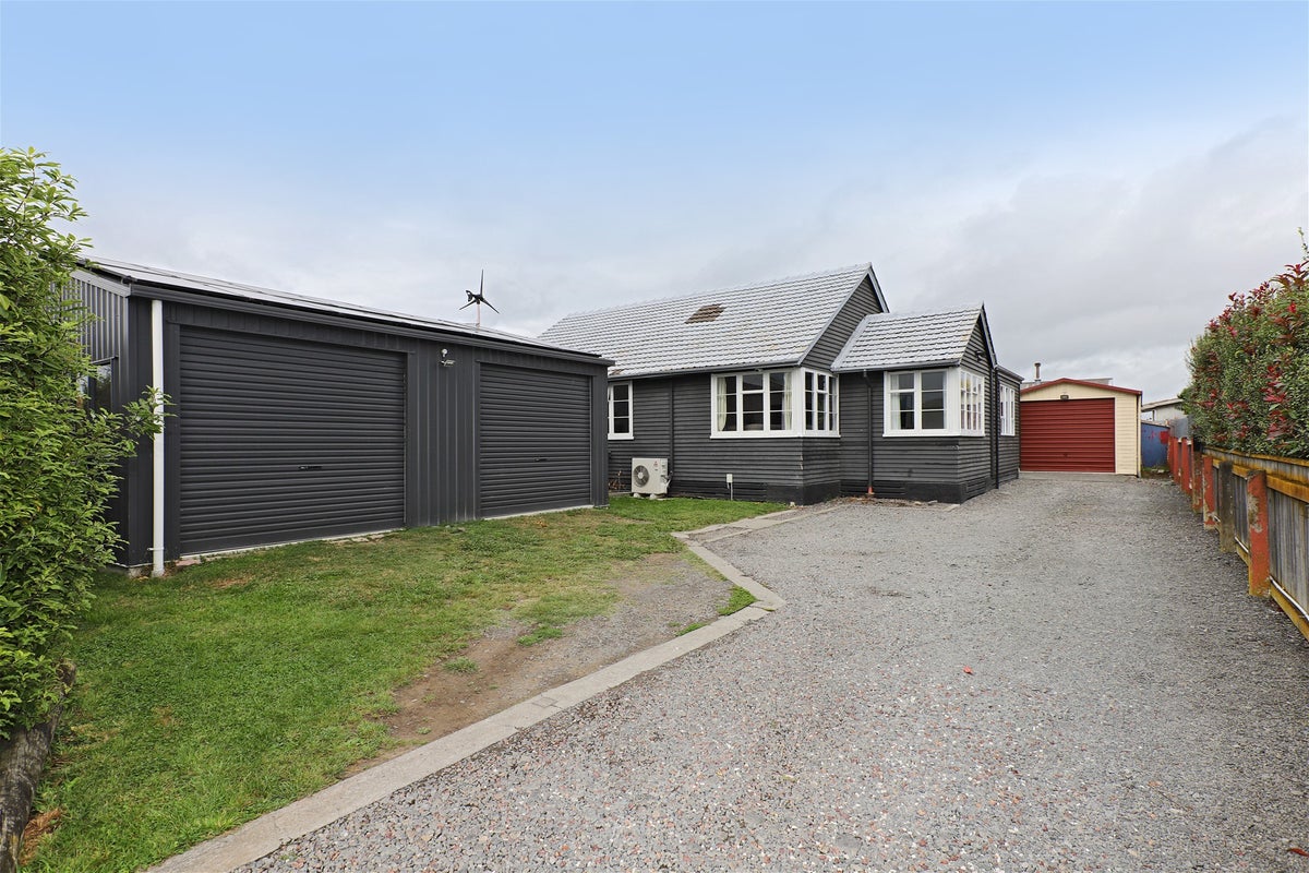 732 Ngaio Street, Mahora, Hastings - Carousel 1