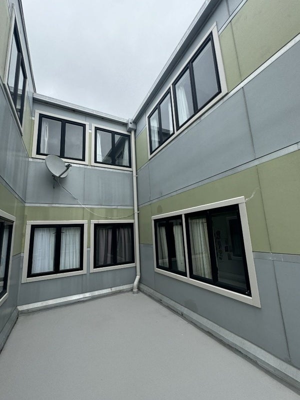 8/3 King Street, Mount Cook, Wellington - Carousel 22