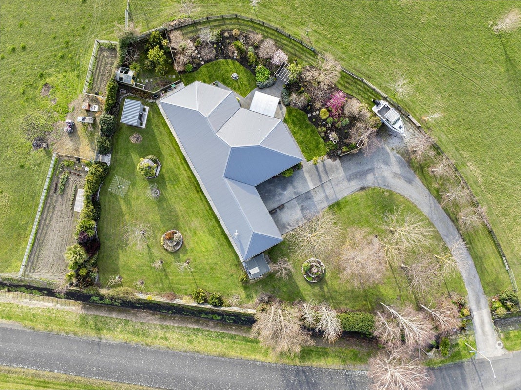 22 Sheehan Street, Bay View, Napier - Carousel 27