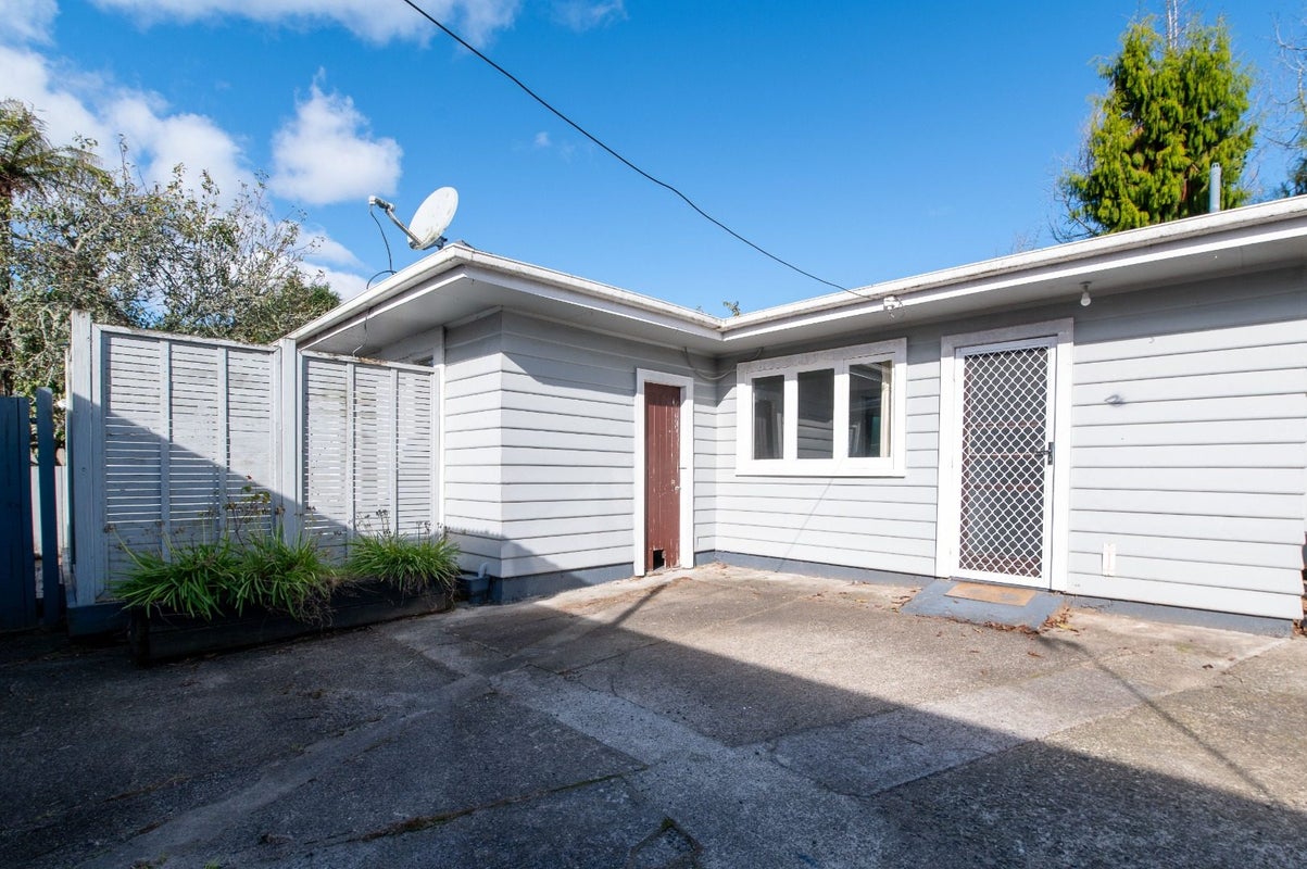 30 Uta Street, Utuhina, Rotorua - Carousel 1
