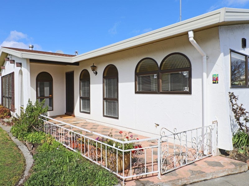 14 Leeds Place, Tamatea, Napier - Carousel 17
