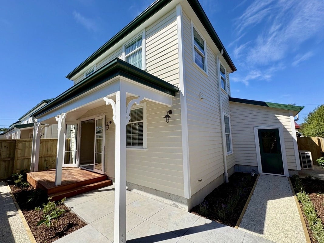 379 Barrington Street, Spreydon, Christchurch - Carousel 12