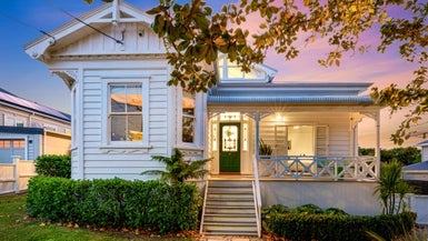 38A Richmond Avenue, Northcote Point, Auckland - Carousel 1