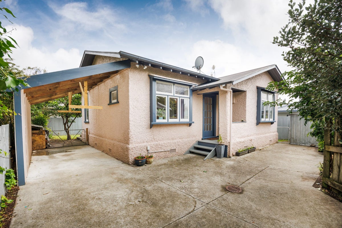 95A Limbrick Street, Terrace End, Palmerston North - Carousel 1