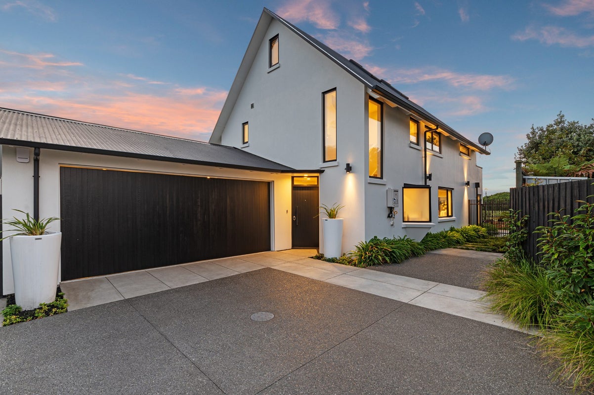 2/49 Aston Drive, Waimairi Beach, Christchurch - Carousel 2