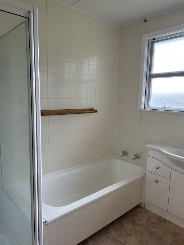 76 Aurora Terrace, Hillcrest, Hamilton - Carousel 11