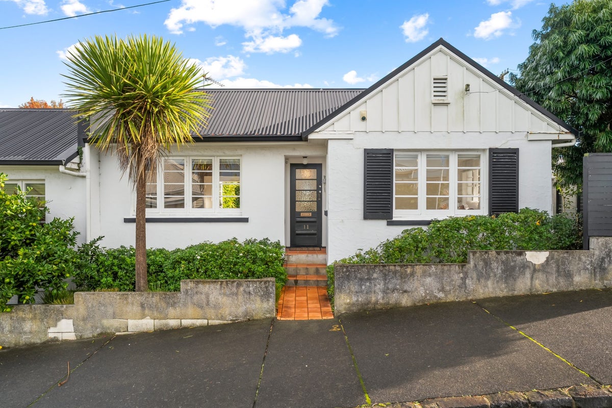 11 Brisbane Street, Grey Lynn, Auckland - Carousel 1