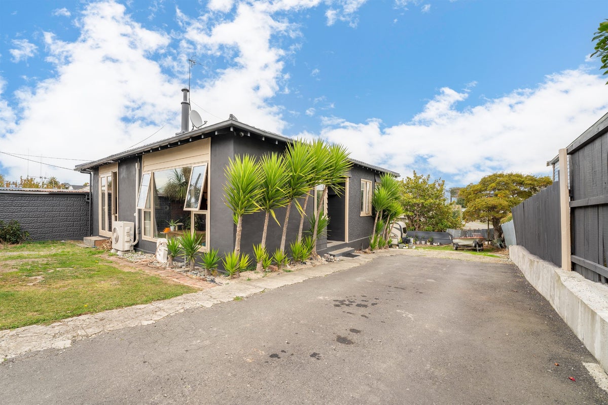 12 Matilda Street, Seaview, Timaru - Carousel 1