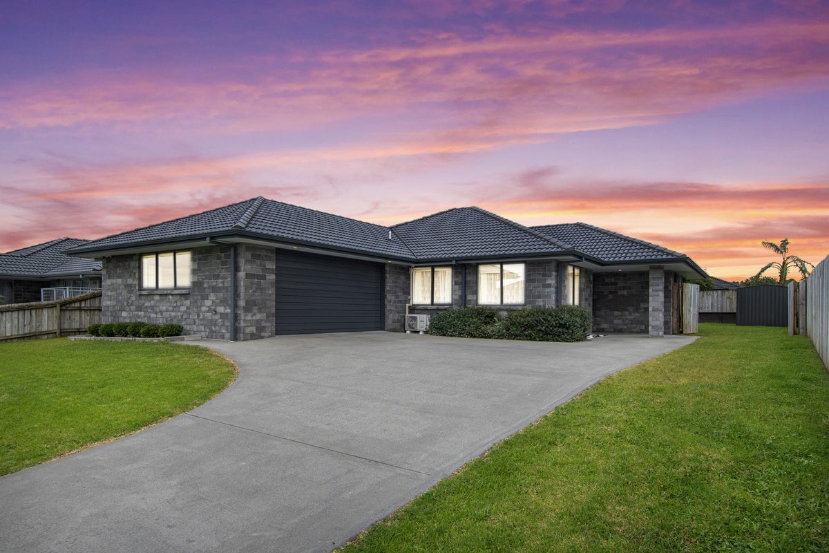 15 Dunstan Avenue, Tikipunga, Whangarei - Carousel 1