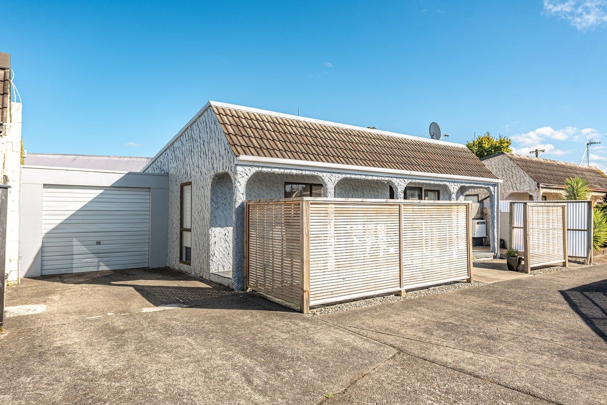28C Talbot Street, Whanganui East, Whanganui - Carousel 2