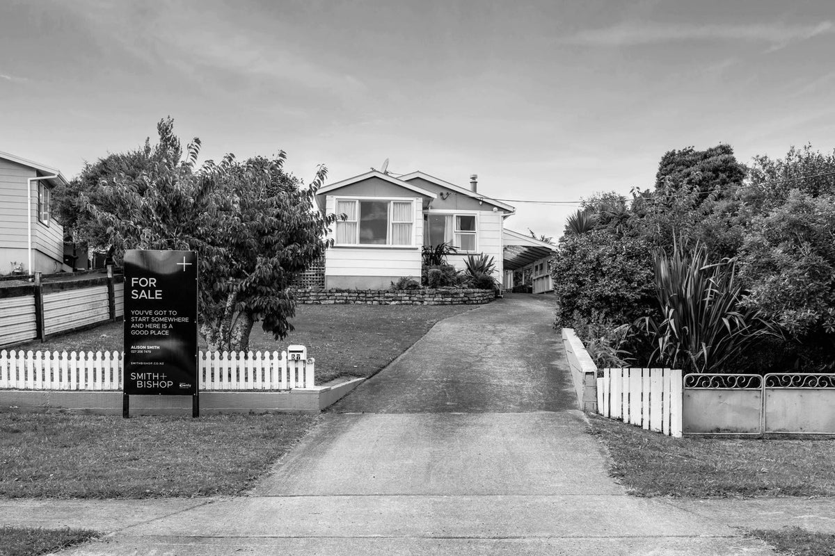 57 Browne Street, Normanby, Hawera - Carousel 1