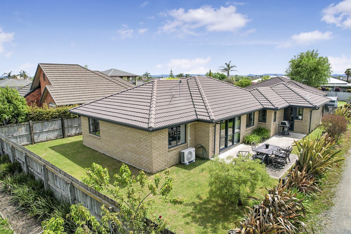 5A Galahad Court, Rototuna North, Hamilton - Carousel 2