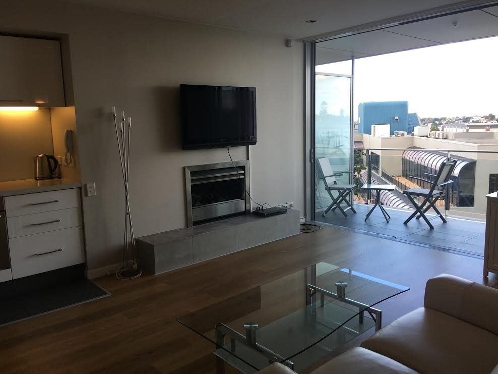 3D/11 George Street, Newmarket, Auckland - Carousel 2