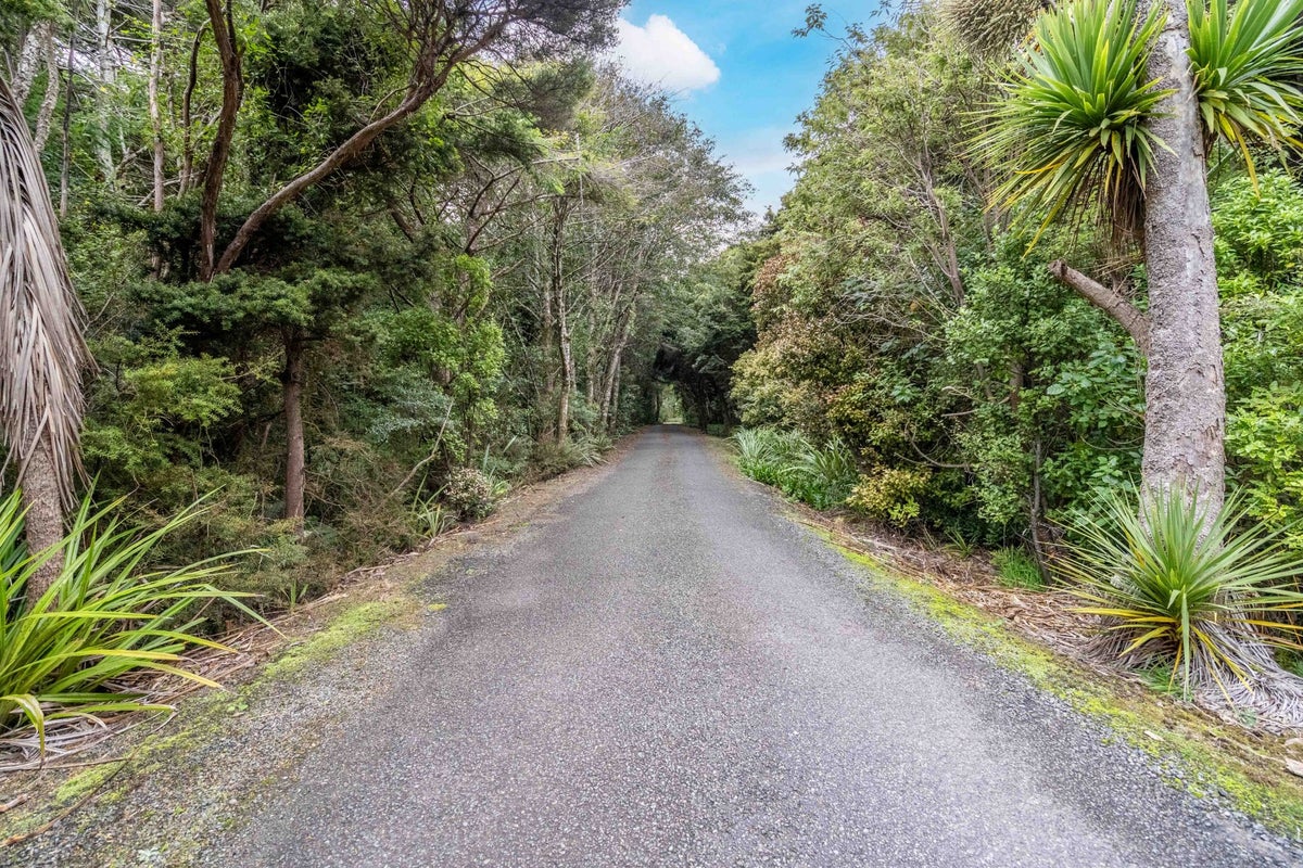 30 Matua Grove, Otatara, Invercargill - Carousel 30