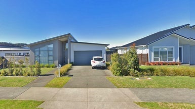 16 Len Ireland Drive, Kumeu - Carousel 1