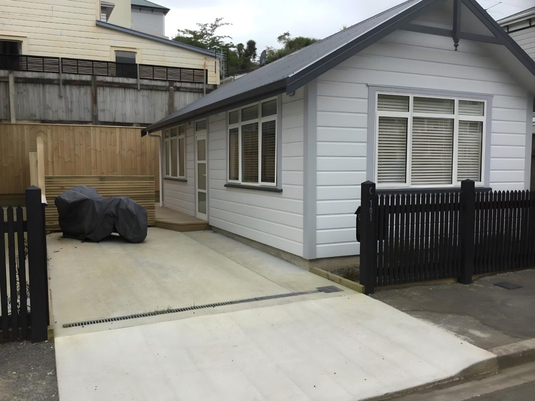 101 Brougham Street, Mount Victoria, Wellington - Carousel 1