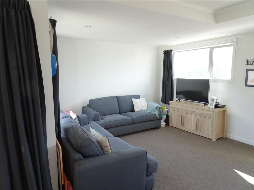 10/71 Estuary Road, New Brighton, Christchurch - Carousel 2