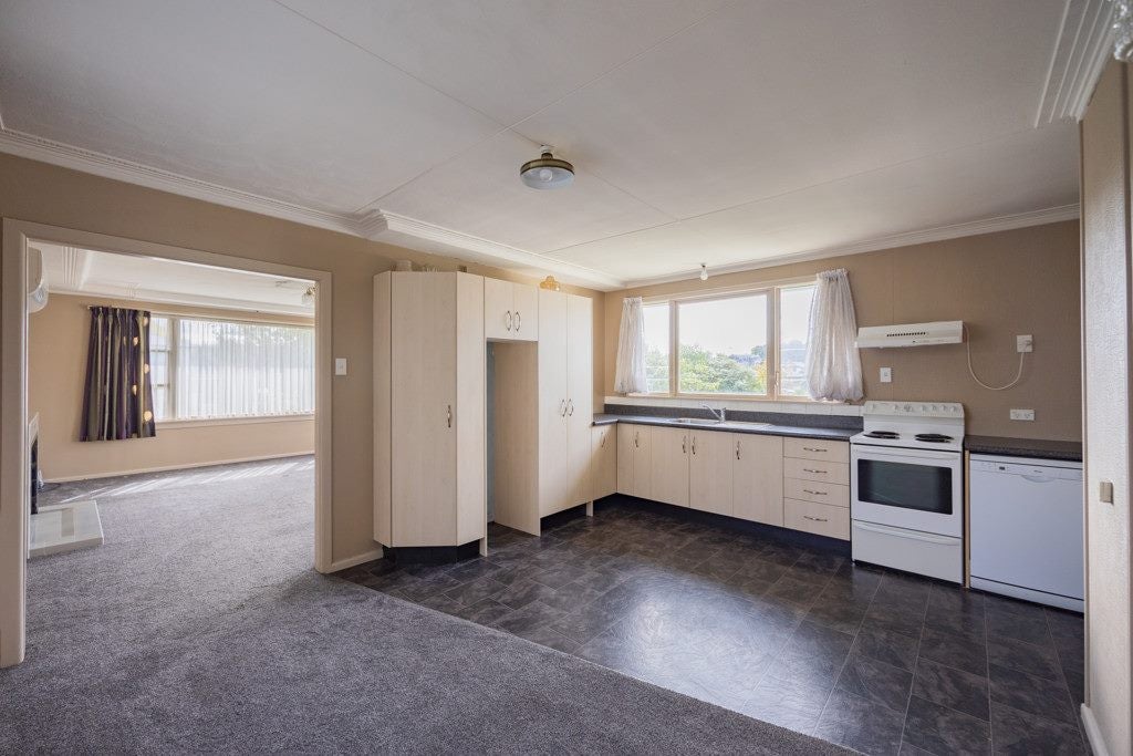 43 Stuart Street, Holmes Hill, Oamaru - Carousel 2