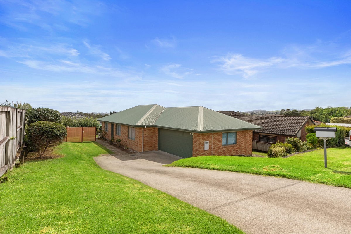 5 Formosa Place, Pyes Pa, Tauranga - Carousel 1