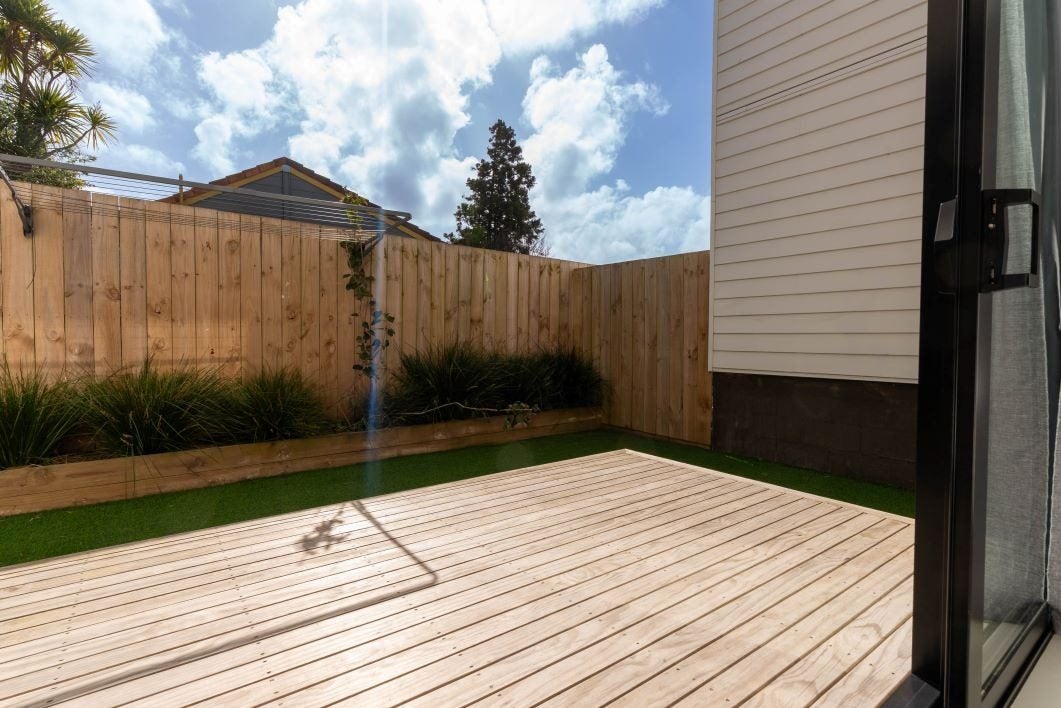 2/535 Swanson Road, Ranui, Auckland - Carousel 15