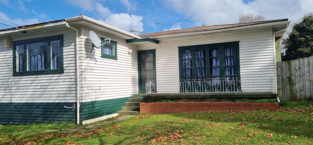 12 Rimu Road, Manurewa, Auckland - Carousel 1