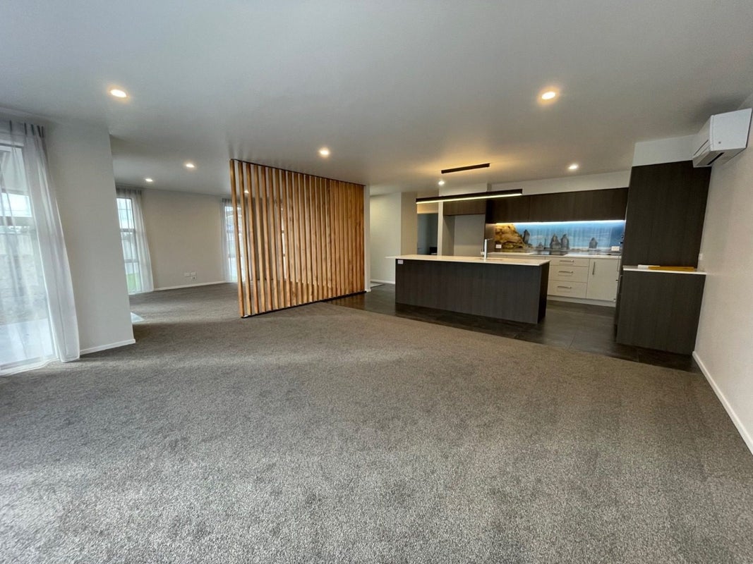 12 Broadmore Street, Vogeltown, New Plymouth - Carousel 2
