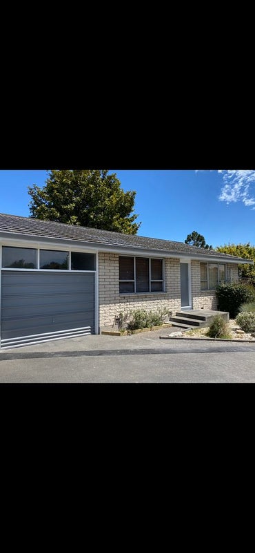 1/6 Timbertop Lane, Saint Martins, Christchurch - Carousel 1