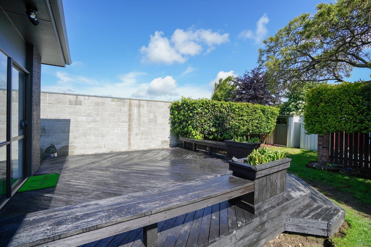 78 Islington Street, Turnbull Thomson Park, Invercargill - Carousel 25