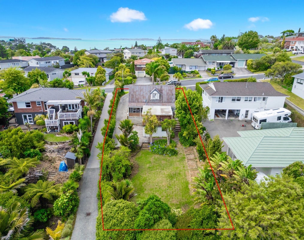 85 Evelyn Road, Cockle Bay, Auckland - Carousel 1