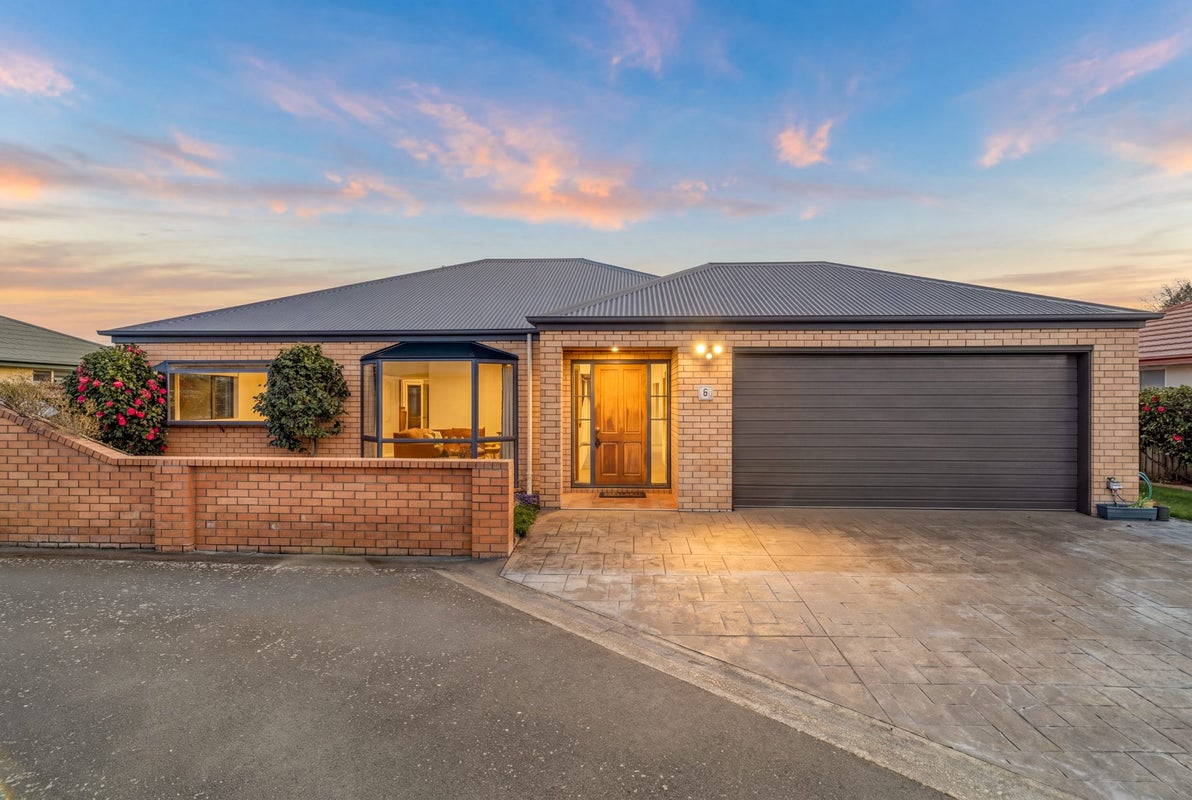 6 Virtue Place, Bishopdale, Christchurch - Carousel 1
