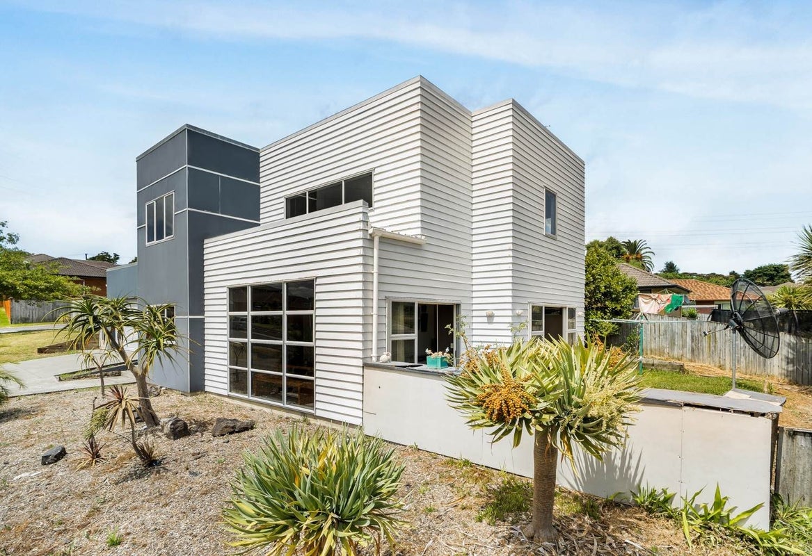 14 Cartmel Avenue, Massey, Auckland - Carousel 2
