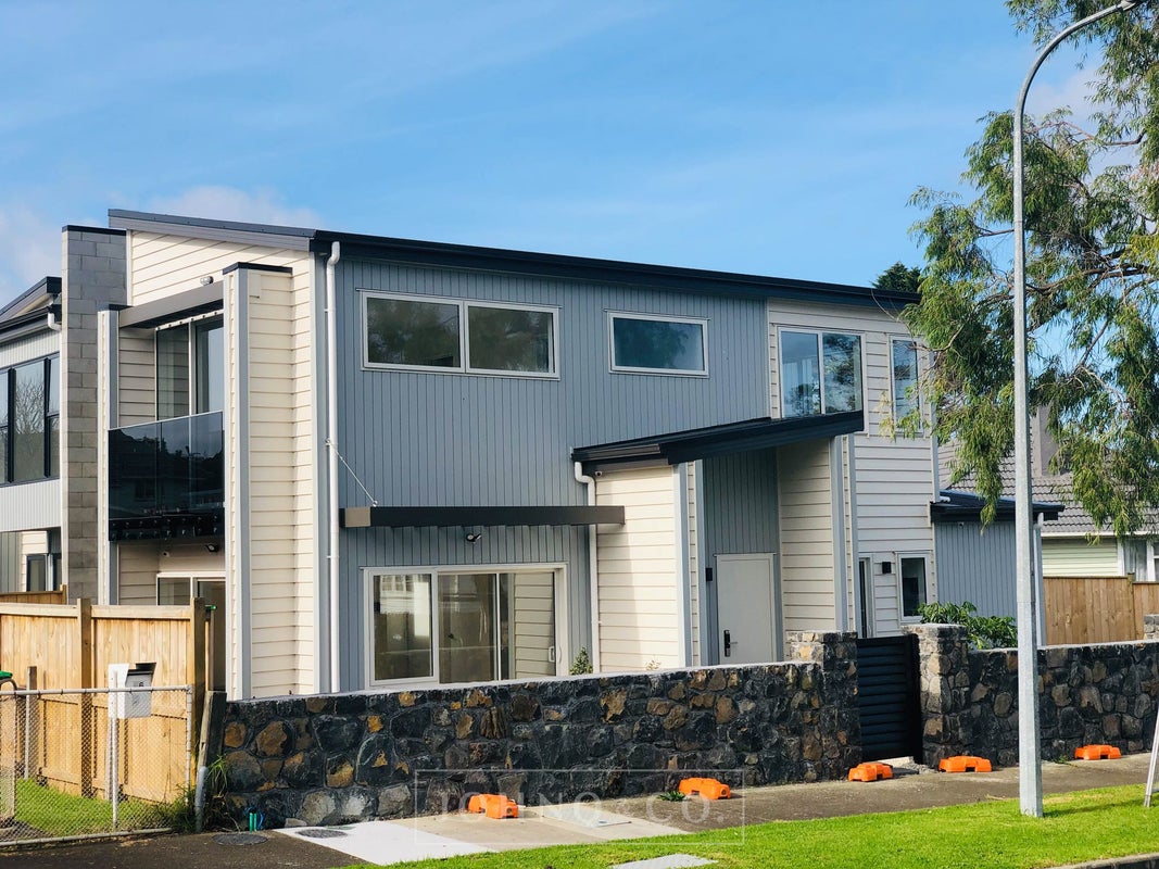 1/68 Farringdon Street, Glen Innes, Auckland - Carousel 2