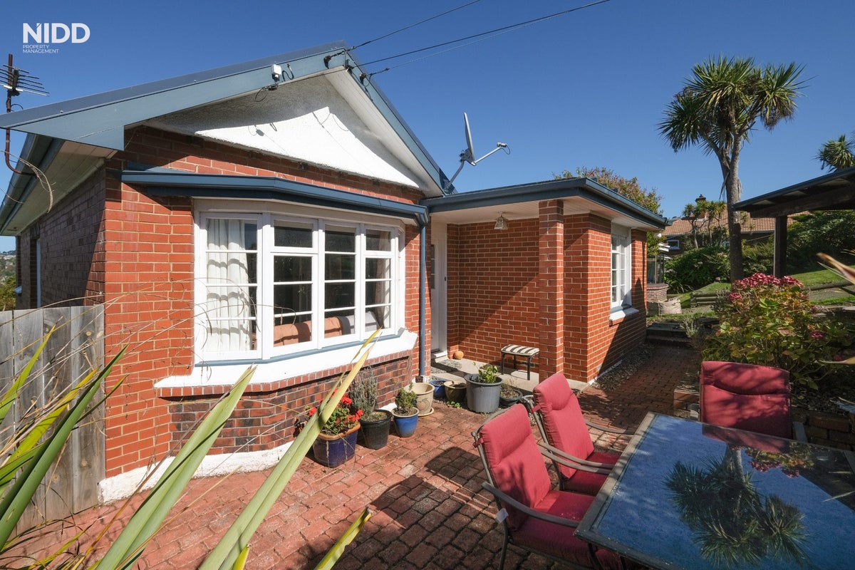 143 Forfar Street, Clyde Hill, Dunedin - Carousel 1