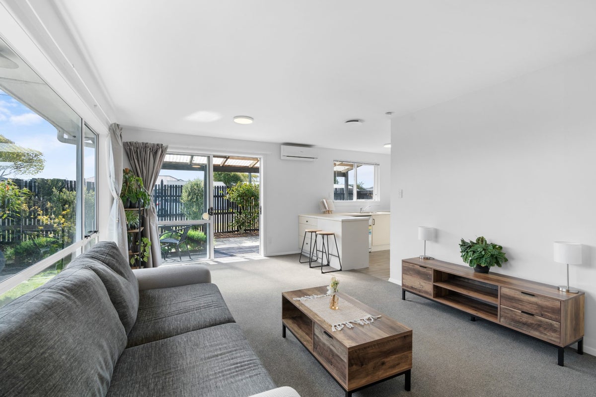 1/93 Tedder Avenue, North New Brighton, Christchurch - Carousel 2